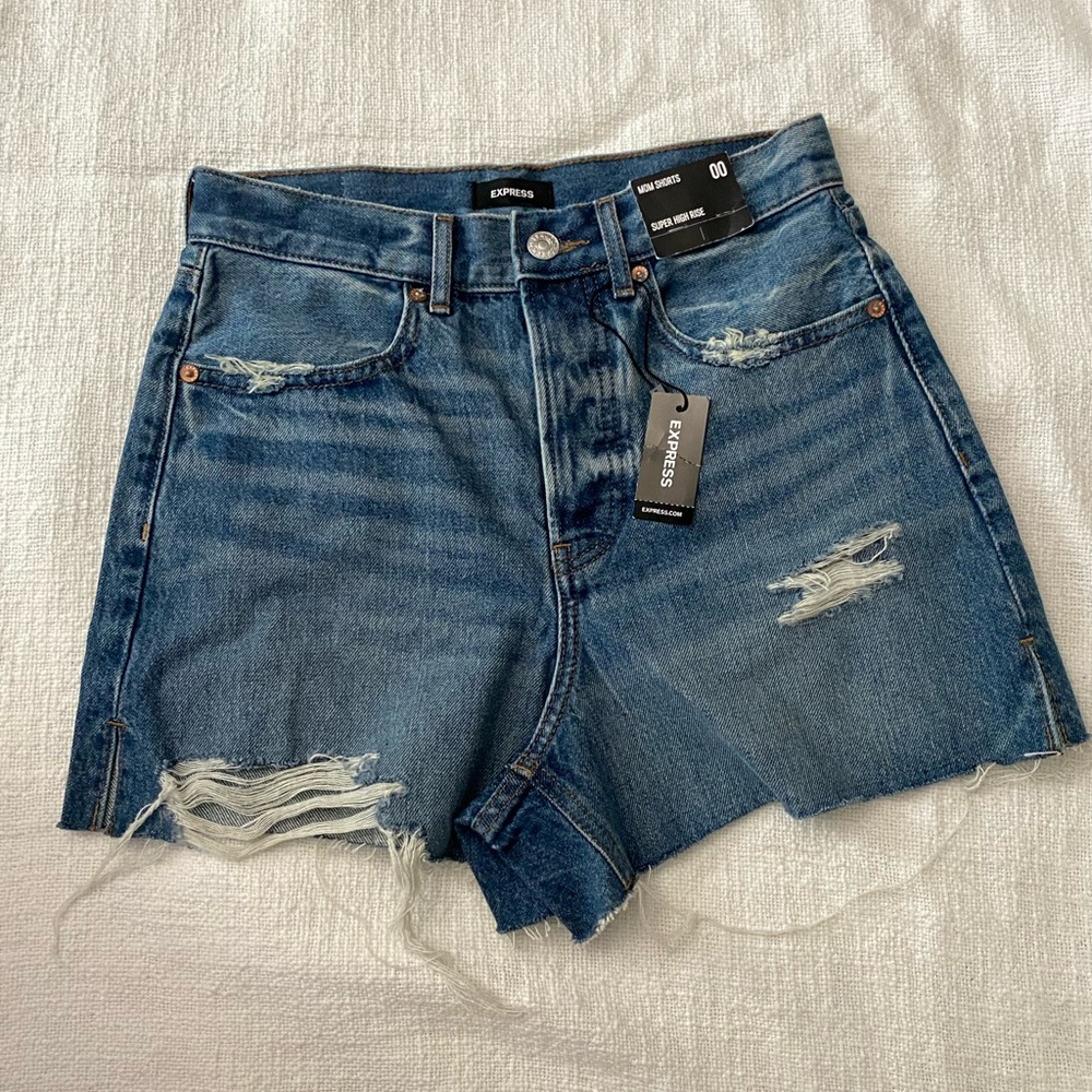 Mom Jean shorts